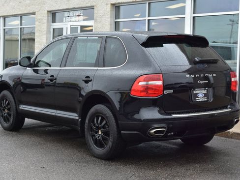 Used 2010 Porsche Cayenne AWD/4WD image 11