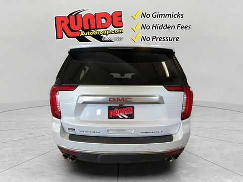 Used 2023 GMC Yukon XL Denali AWD/4WD image 5