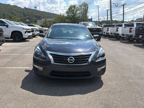 Used 2014 Nissan Altima 2.5 S FWD image 5