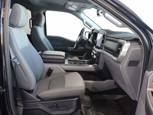 Used 2022 Ford F150 XLT w/ Equipment Group 302A High RWD image 19