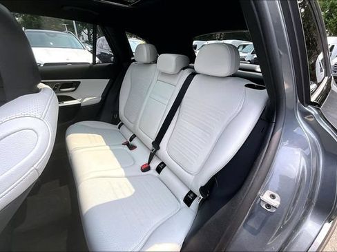 Certified 2023 Mercedes-Benz GLC 300 4MATIC image 17