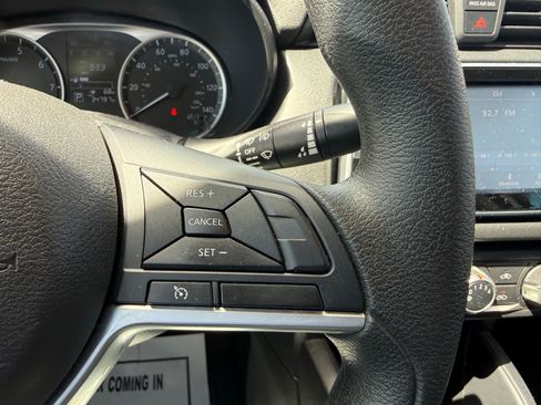 Used 2020 Nissan Versa S image 19