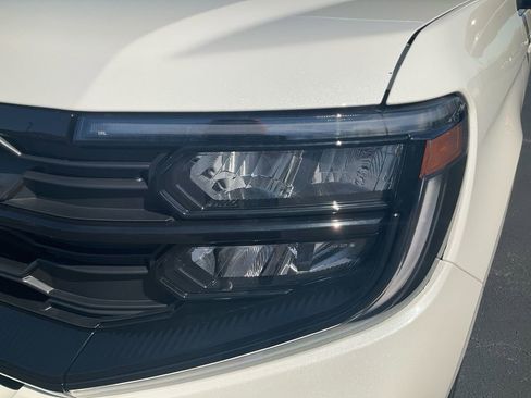 New 2026 Ford Expedition Max Active image 9