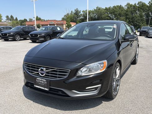 Used 2018 Volvo S60 T5 Inscription w/ Climate Package AWD/4WD image 7