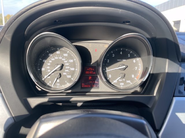 Used 2014 BMW Z4 sDrive28i RWD image 9