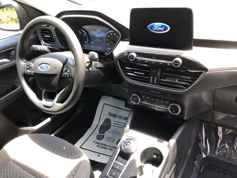 Used 2021 Ford Escape SE FWD image 25