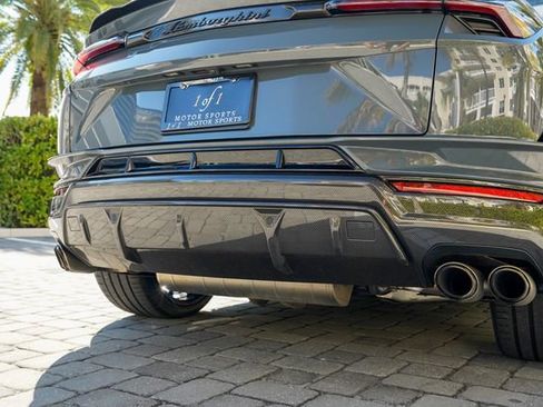 Used 2023 Lamborghini Urus Performante AWD/4WD image 55