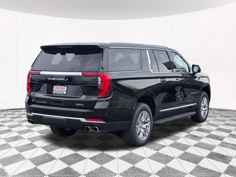 New 2026 GMC Yukon XL Denali AWD/4WD image 25