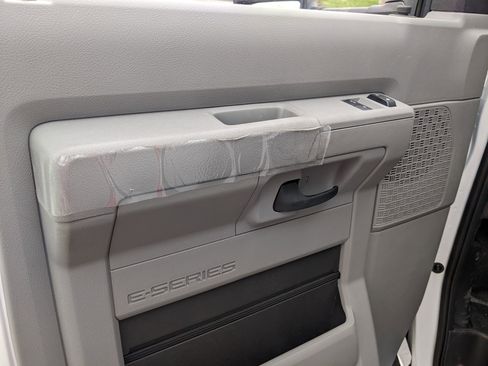 New 2025 Ford E-350 and Econoline 350 Super Duty w/ Power Equipment Group image 17