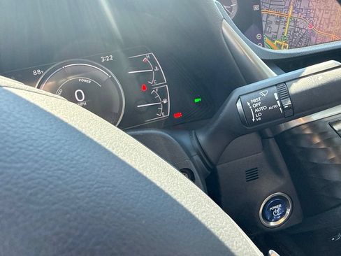 Used 2021 Lexus ES 300h w/ Accessory Package FWD image 34