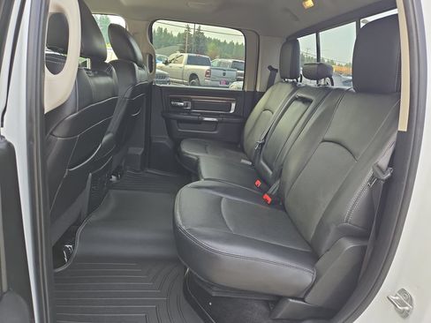 Used 2017 RAM 2500 Laramie w/ Cold Weather Group AWD/4WD image 15