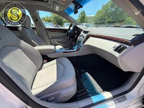 Used 2010 Cadillac CTS Performance w/ Performance Luxury Package RWD image 15