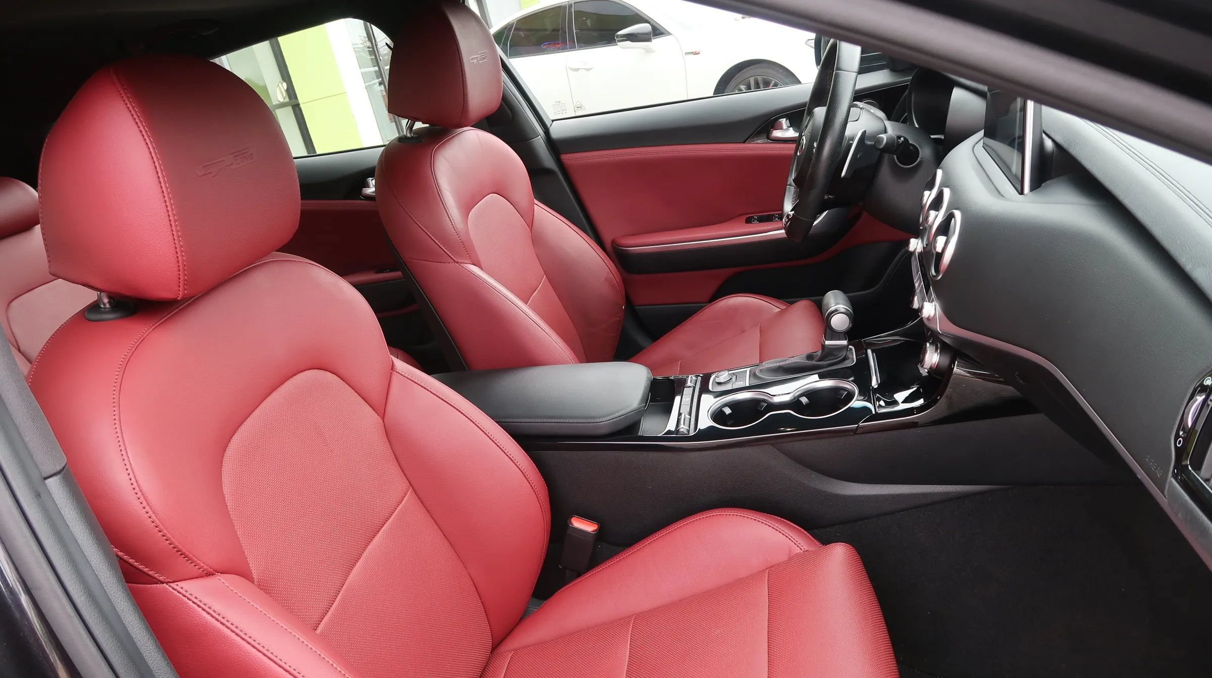 Used 2020 Kia Stinger GT-Line w/ Sun & Sound Package RWD image 23
