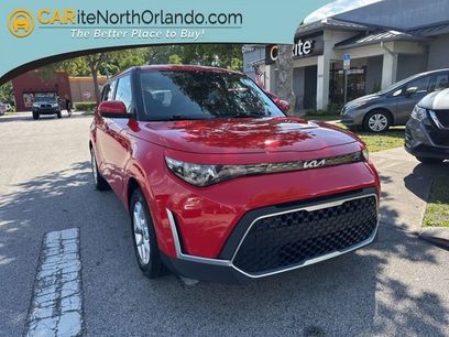 Used 2025 Kia Soul LX w/ LX Technology Package