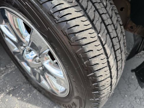 Used 2013 Ford F150 XLT w/ Luxury Equipment Group RWD image 17