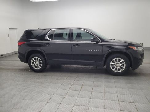 Used 2018 Chevrolet Traverse LS image 11