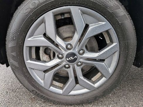 Certified 2024 Kia Seltos LX AWD/4WD image 39