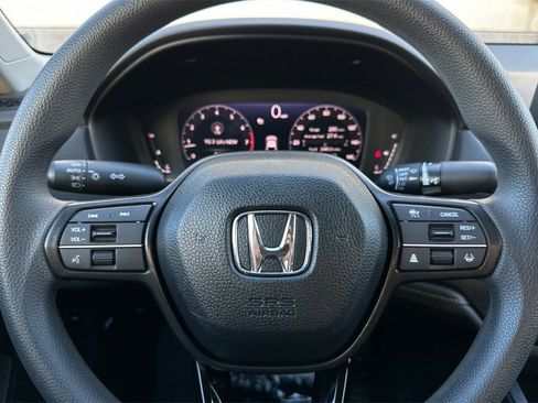 Certified 2025 Honda Accord LX image 25