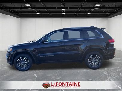 Used 2019 Jeep Grand Cherokee Laredo w/ 18" Wheel & 8.4" Radio Group