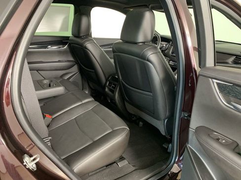 Used 2020 Cadillac XT5 Premium Luxury image 36