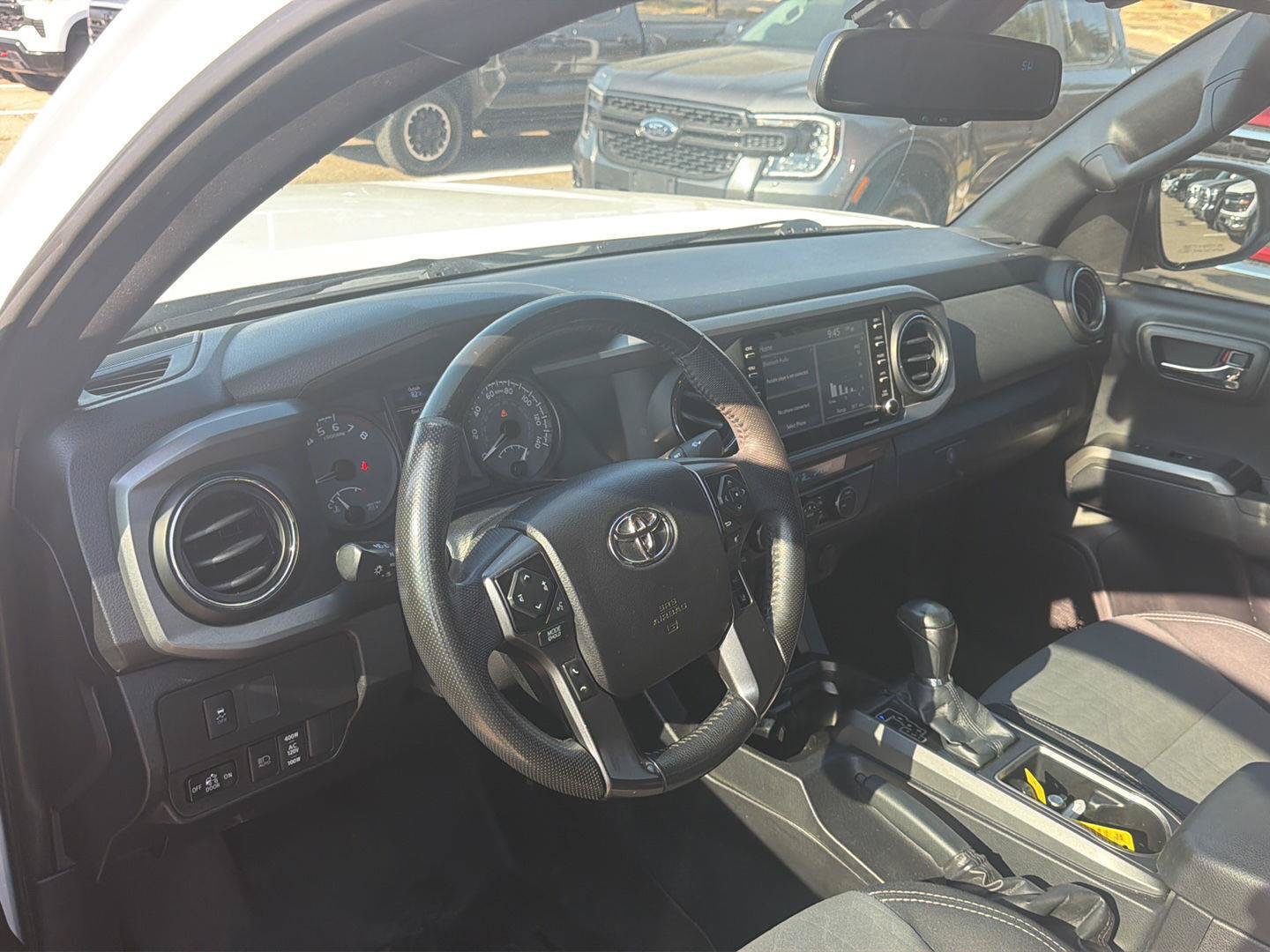 Certified 2021 Toyota Tacoma TRD Off-Road w/ Technology Package AWD/4WD image 16