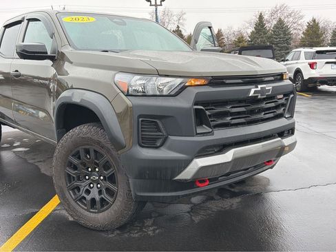 Used 2023 Chevrolet Colorado Trail Boss w/ Technology Package image 5