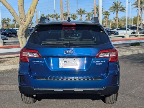 Used 2016 Subaru Outback 3.6R Limited image 5