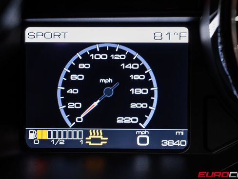 Used 2015 Ferrari 458 Speciale Coupe RWD image 36
