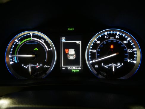 Used 2017 Toyota Highlander Limited image 21