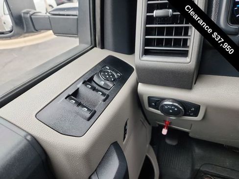 Used 2022 Ford F250 XL w/ Power Equipment Group AWD/4WD image 34