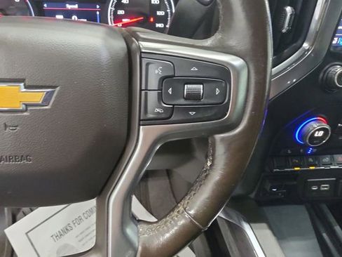 Used 2022 Chevrolet Silverado 1500 LTZ AWD/4WD image 17