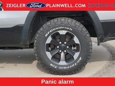 Used 2019 RAM 1500 Rebel AWD/4WD image 9