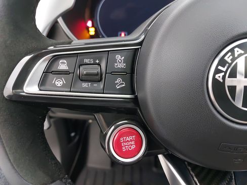 Used 2024 Alfa Romeo Stelvio Quadrifoglio w/ Active Assist Plus Package AWD/4WD image 19