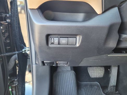 Used 2023 Toyota RAV4 XLE image 25