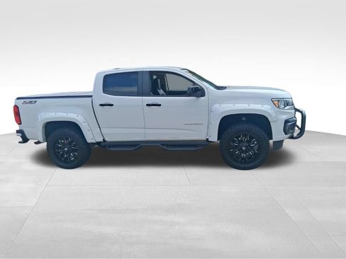 Used 2022 Chevrolet Colorado Z71 w/ Safety Package AWD/4WD image 4
