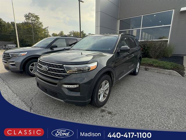 Used 2024 Ford Explorer XLT w/ Equipment Group 202A AWD/4WD image 1