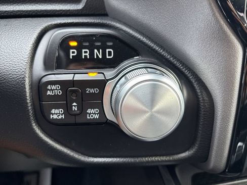 Used 2021 RAM 1500 Laramie AWD/4WD image 28
