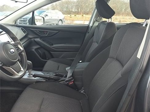 Used 2019 Subaru Impreza 2.0i image 8