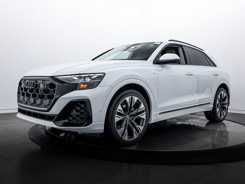 Certified 2025 Audi Q8 Premium Plus w/ Premium Plus Package image 7