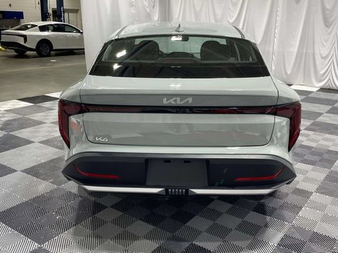 New 2026 Kia K4 EX FWD image 3