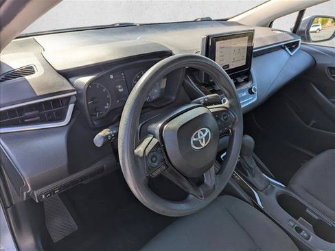 Used 2024 Toyota Corolla LE FWD image 12