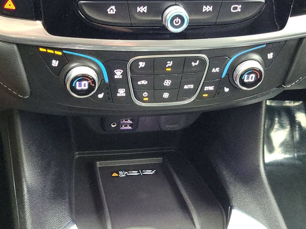 Certified 2023 Chevrolet Traverse Premier AWD/4WD image 19