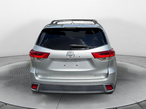 Used 2019 Toyota Highlander Limited Platinum AWD/4WD image 6