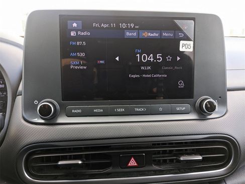 Used 2022 Hyundai Kona SEL image 16