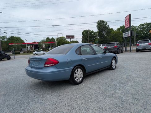 Used 2006 Ford Taurus SEL FWD image 7