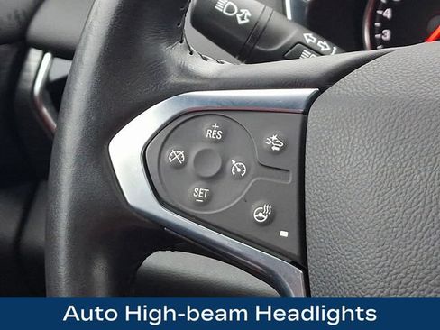 Used 2022 Chevrolet Traverse High Country w/ LPO, Floor Liner Package AWD/4WD image 7