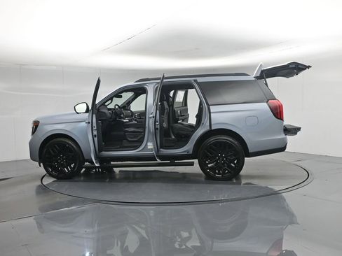 New 2026 Ford Expedition Platinum AWD/4WD image 38