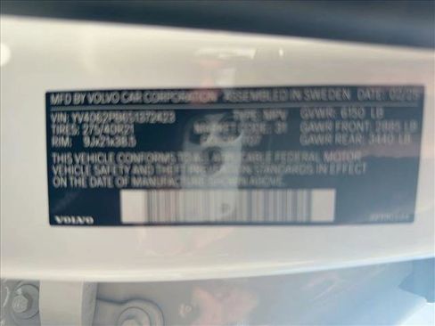 Certified 2025 Volvo XC90 B6 Plus w/ Protection Package Premier image 27