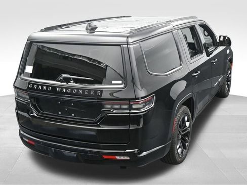 Used 2024 Jeep Grand Wagoneer Series II w/ Quick Order Packagew 28T image 60