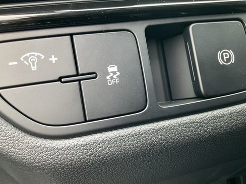 New 2026 Kia Sportage LX w/ LX Convenience Package image 36